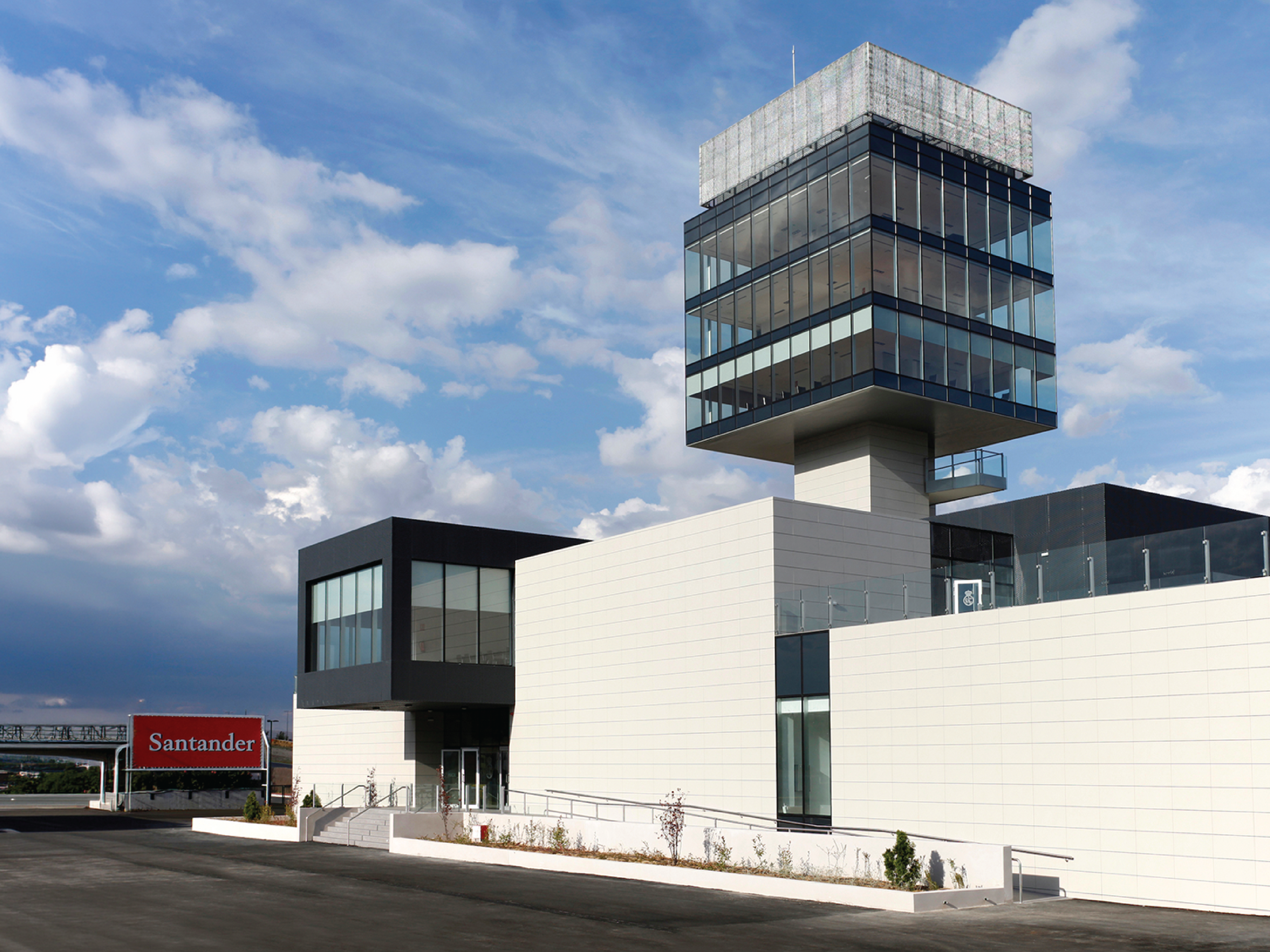 JARAMA RACE